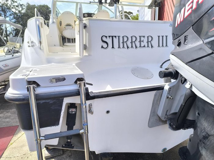 2005 Trophy 2502 WALKAROUND