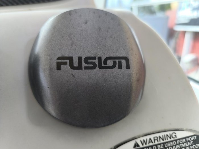 2005 Trophy 2502 WALKAROUND