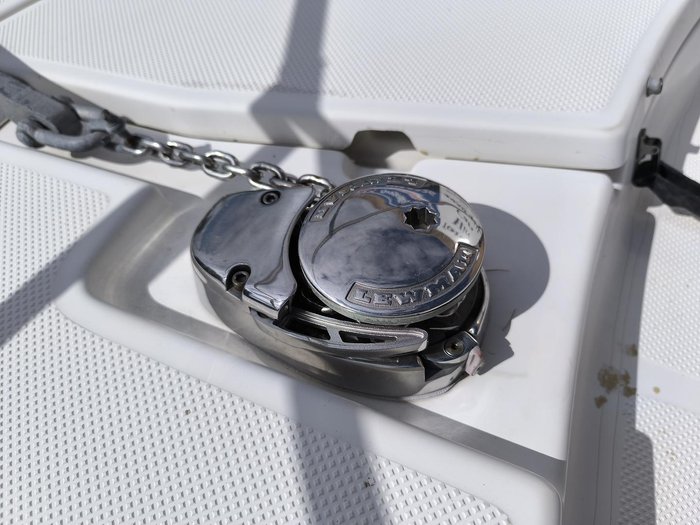 2005 Trophy 2502 WALKAROUND