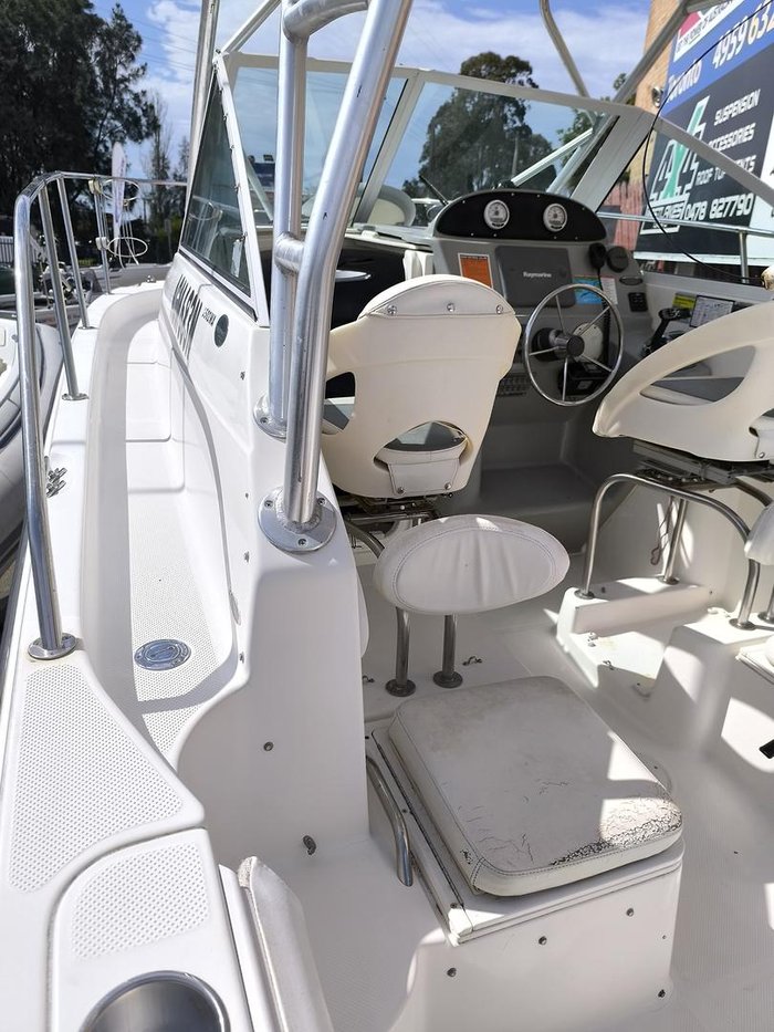 2005 Trophy 2502 WALKAROUND