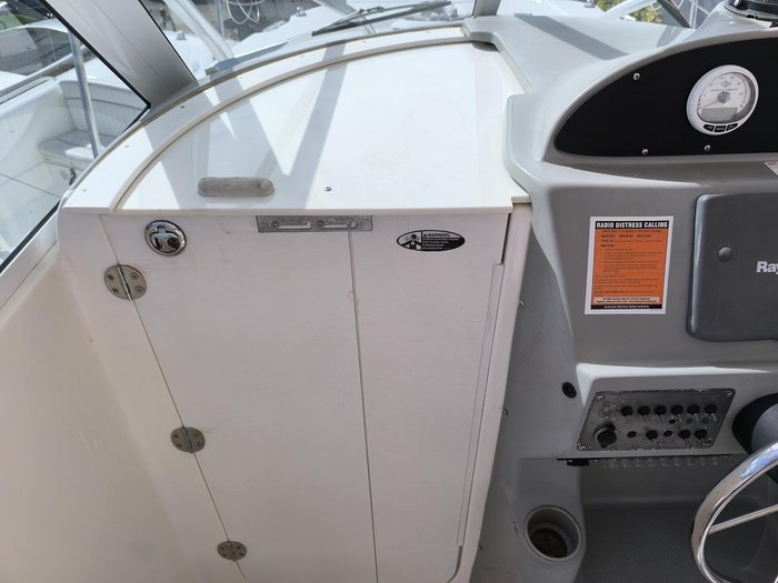 2005 Trophy 2502 WALKAROUND