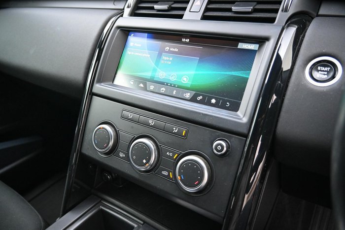 2020 Land Rover Discovery SD6 S