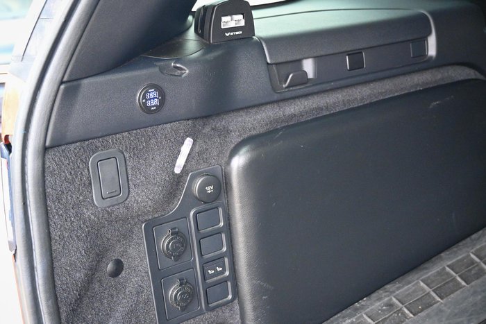 2020 Land Rover Discovery SD6 S