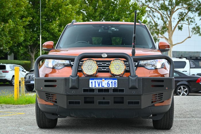 2020 Land Rover Discovery SD6 S