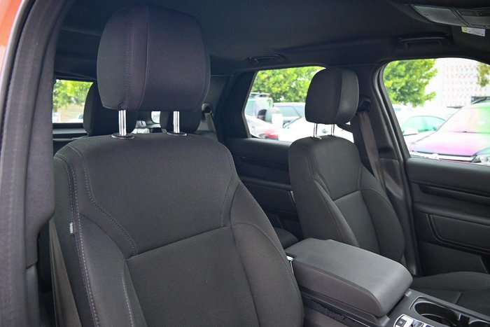 2020 Land Rover Discovery SD6 S