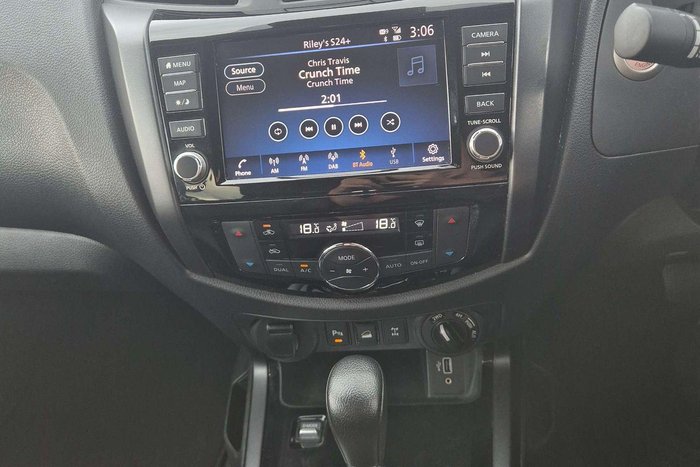 2022 Nissan Navara PRO-4X Warrior D23 MY22 4X4 Dual Range White Pearl