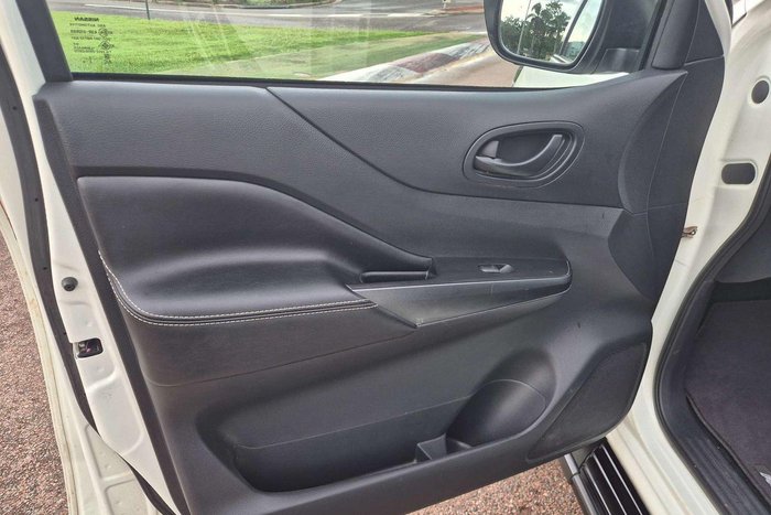 2022 Nissan Navara PRO-4X Warrior D23 MY22 4X4 Dual Range White Pearl