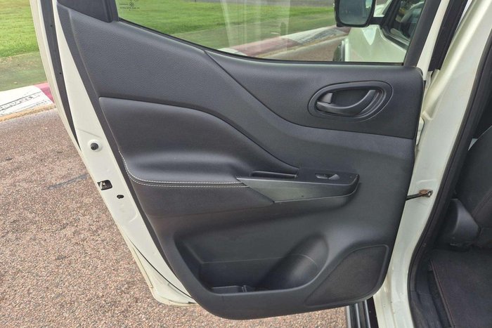 2022 Nissan Navara PRO-4X Warrior D23 MY22 4X4 Dual Range White Pearl