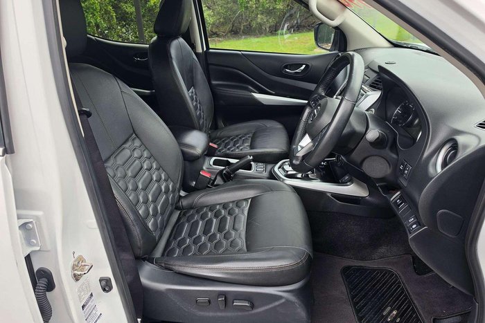2021 Nissan Navara ST-X D23 MY21 4X4 Dual Range Solid White