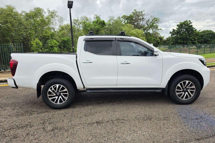 2021 Nissan Navara ST-X D23 MY21 4X4 Dual Range Solid White