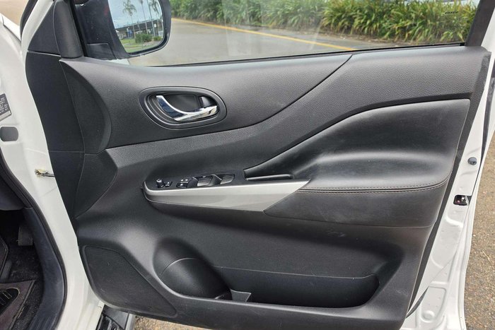 2021 Nissan Navara ST-X D23 MY21 4X4 Dual Range Solid White