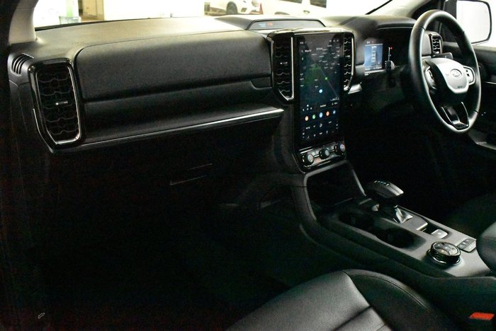 2025 Ford Everest Sport