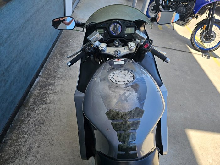 2006 Honda CBR1100XX (SUPER BLACKBIRD) Silver