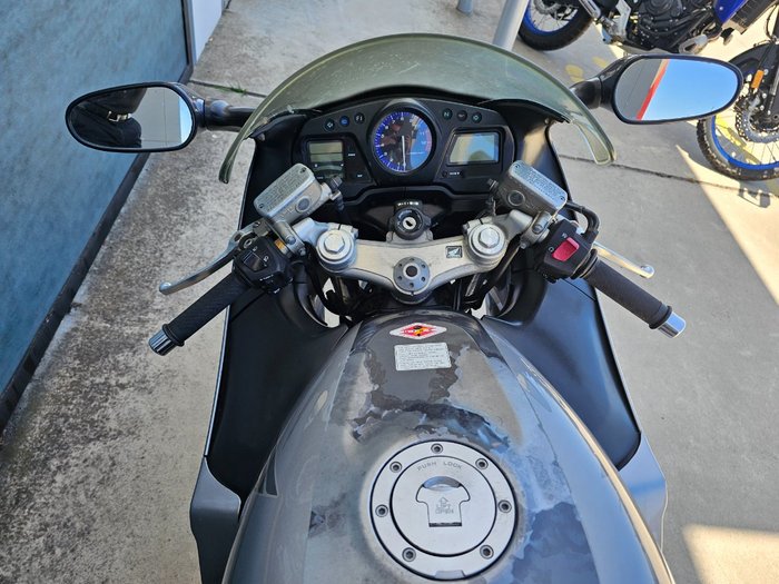 2006 Honda CBR1100XX (SUPER BLACKBIRD) Silver