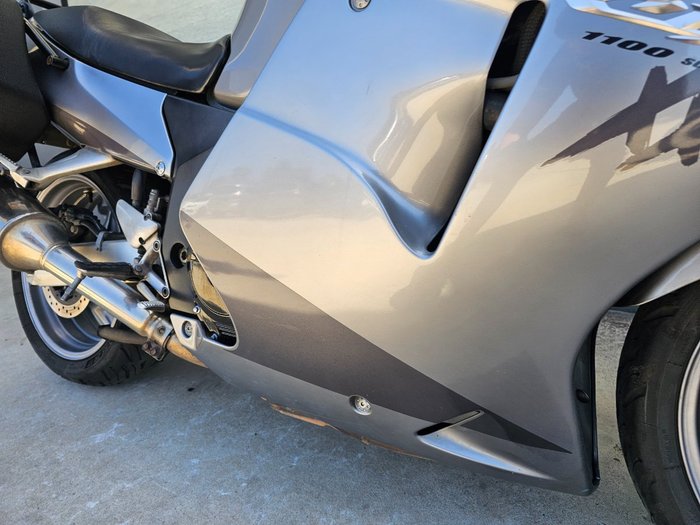 2006 Honda CBR1100XX (SUPER BLACKBIRD) Silver