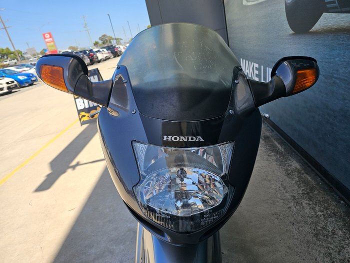 2006 Honda CBR1100XX (SUPER BLACKBIRD) Silver