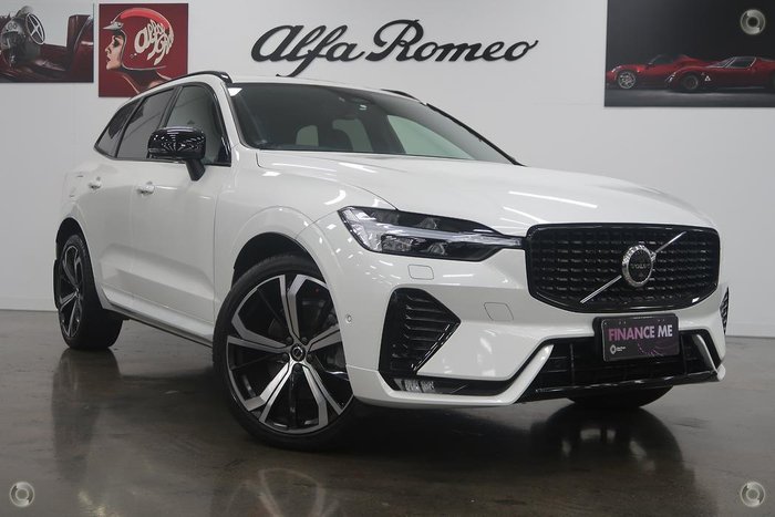 2021 Volvo XC60 B6 R-Design