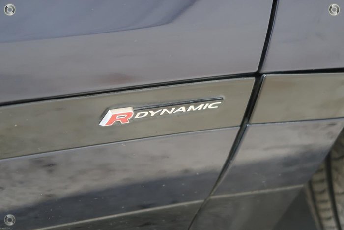 2021 Land Rover Range Rover Evoque P250 R-Dynamic SE