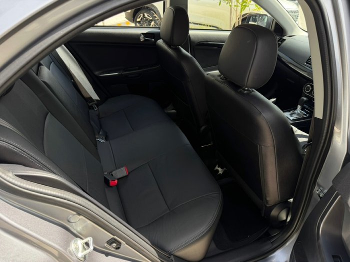 2015 Mitsubishi Lancer LS