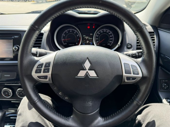 2015 Mitsubishi Lancer LS