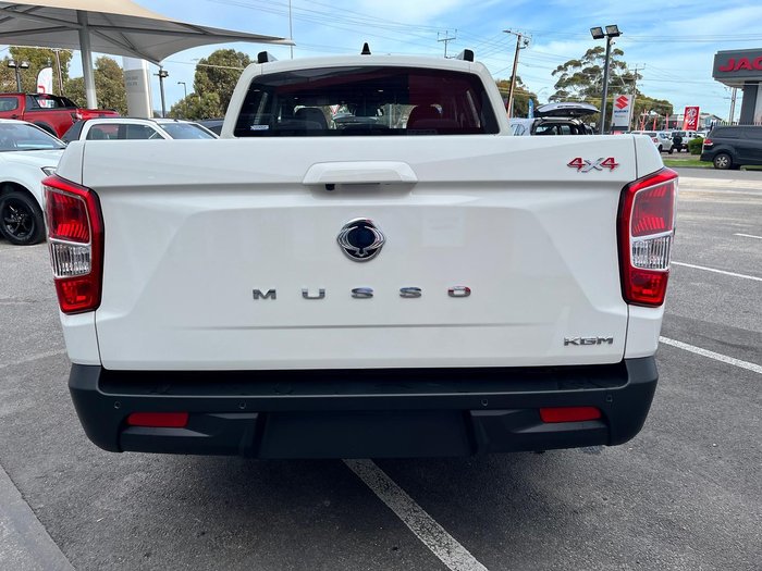2025 KGM Musso ELX