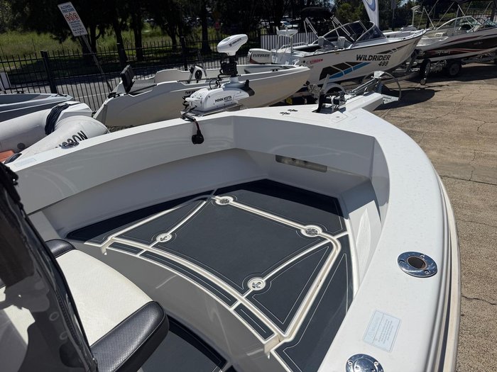 2022 Cruise Craft F360S