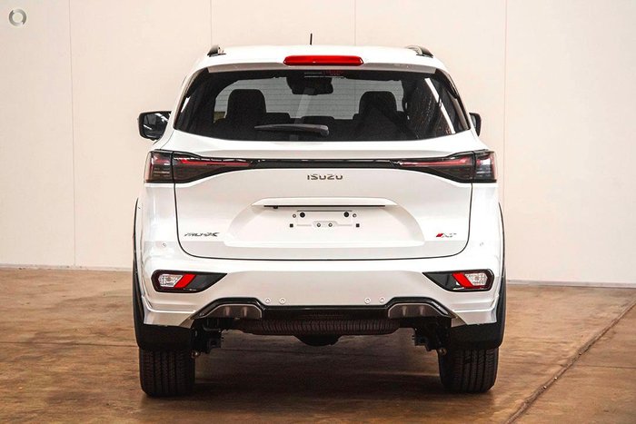 2025 Isuzu MU-X X-TERRAIN