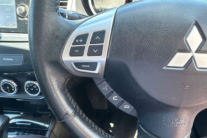 2014 Mitsubishi Lancer LX