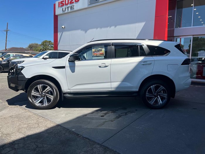 2025 Isuzu MU-X LS-T