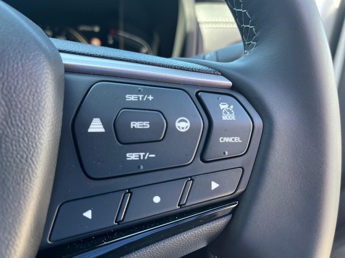 2025 Isuzu MU-X LS-T