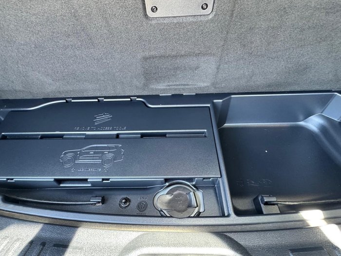 2023 Ford Everest Sport