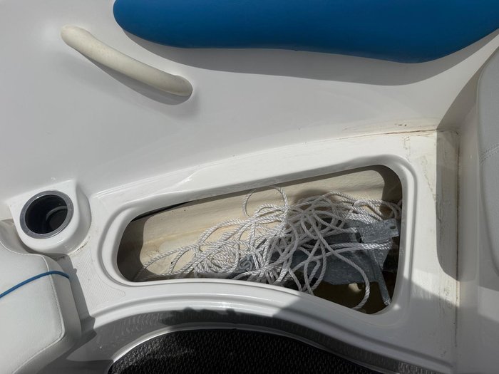 2014 Rinker Captiva 186 BR