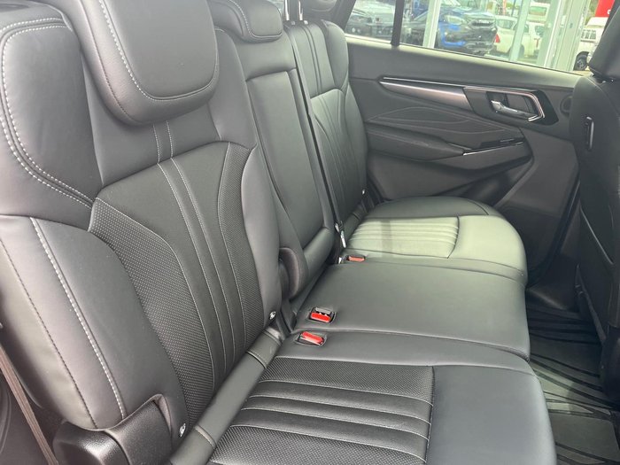 2025 Isuzu MU-X LS-T