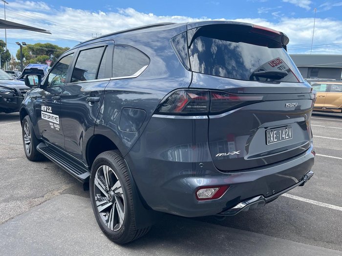 2025 Isuzu MU-X LS-T