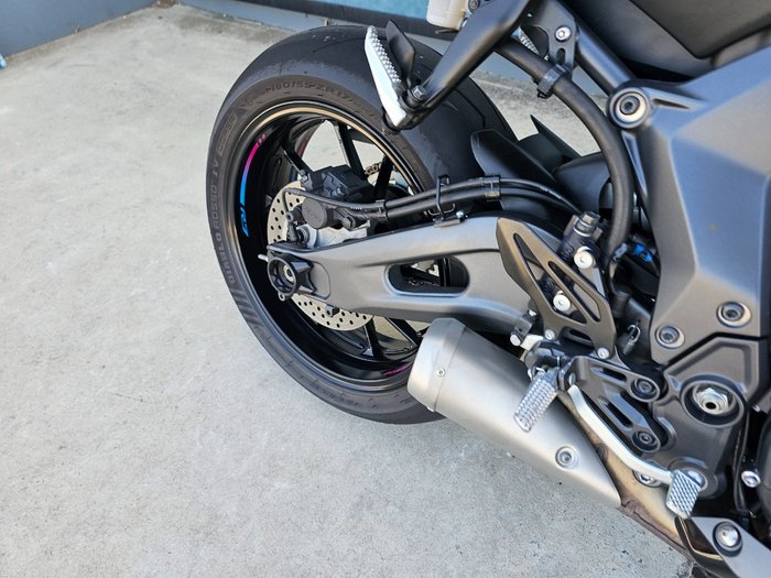 2024 Yamaha YZF-R7LA GREY