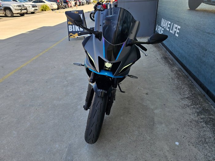 2024 Yamaha YZF-R7LA GREY