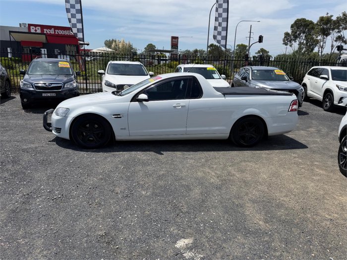 2011 HOLDEN COMMODORE OMEGA