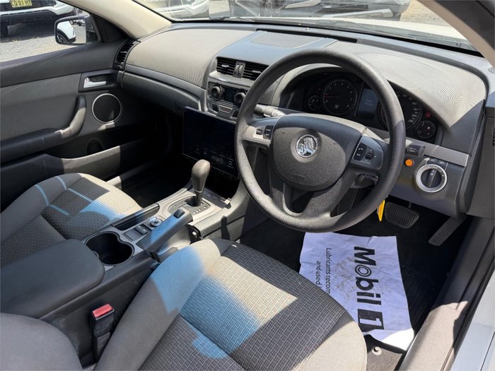 2011 HOLDEN COMMODORE OMEGA