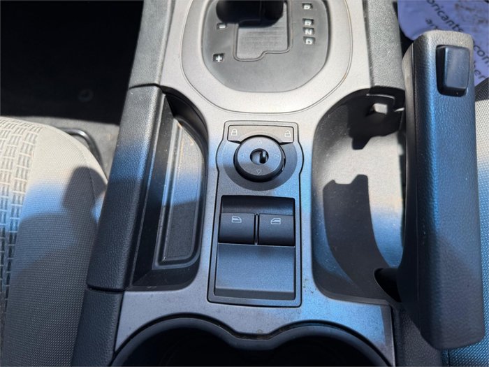 2011 HOLDEN COMMODORE OMEGA