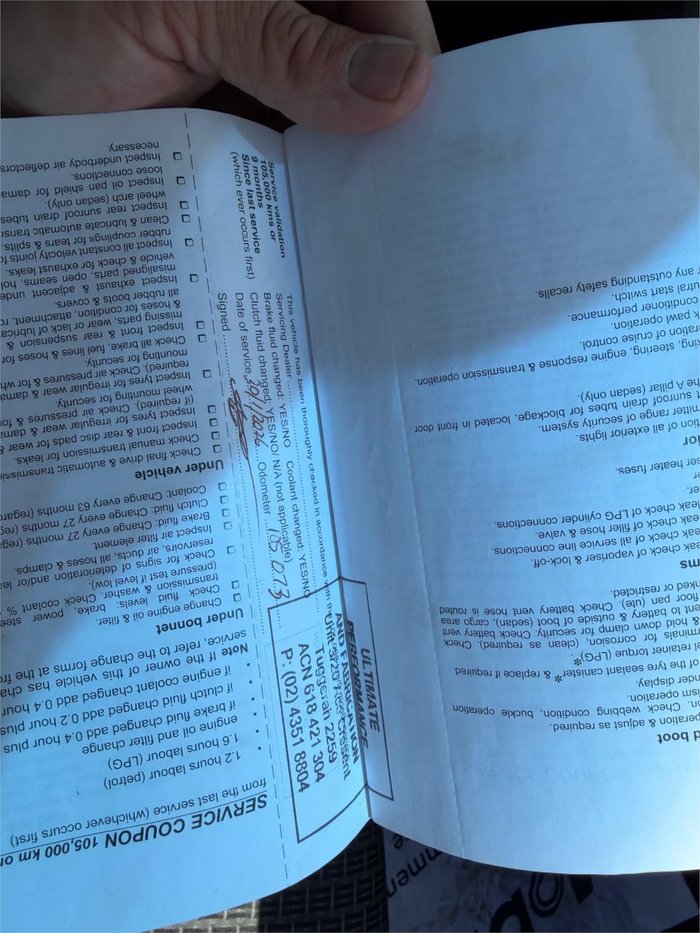 2011 HOLDEN COMMODORE OMEGA