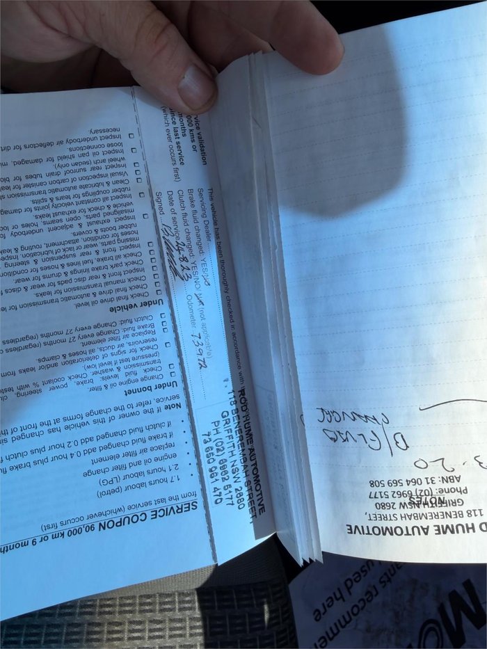 2011 HOLDEN COMMODORE OMEGA