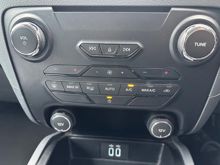 2018 Ford Everest Trend