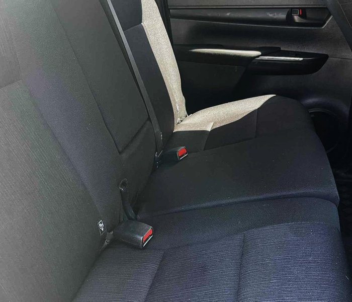 2018 Toyota Hilux SR