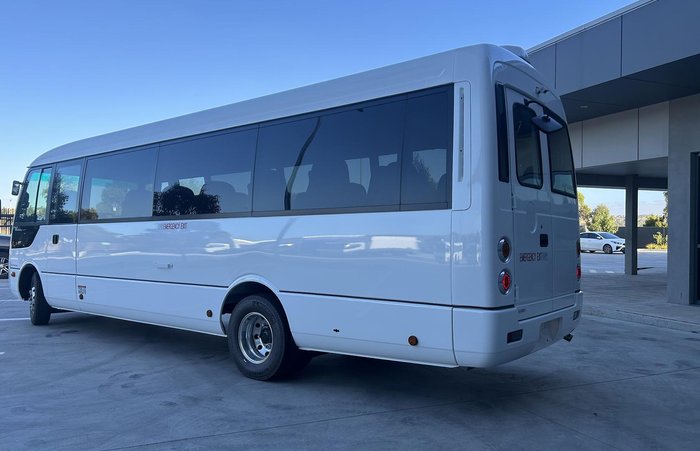 2025 Fuso Rosa White