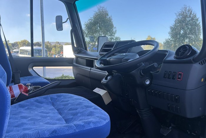 2025 Fuso Rosa White