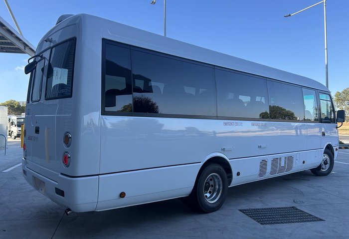 2025 Fuso Rosa White