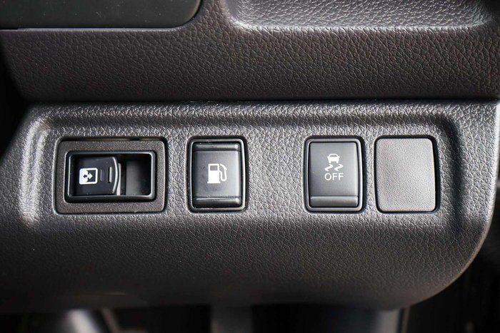 2020 Nissan Navara N-TREK