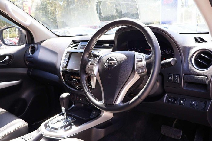 2020 Nissan Navara N-TREK