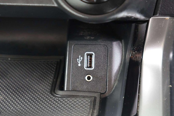 2020 Nissan Navara N-TREK