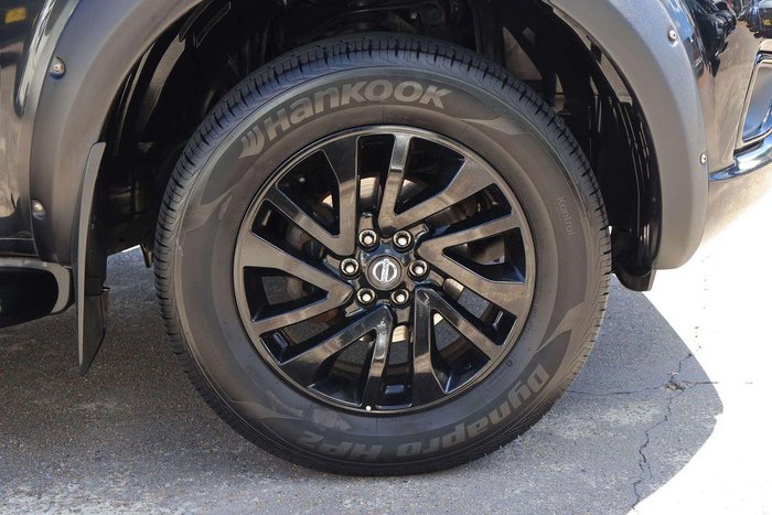 2020 Nissan Navara N-TREK